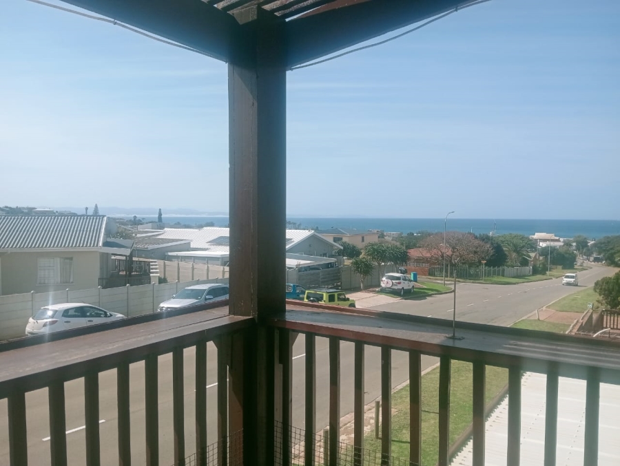 3 Bedroom Property for Sale in C Place Eastern Cape